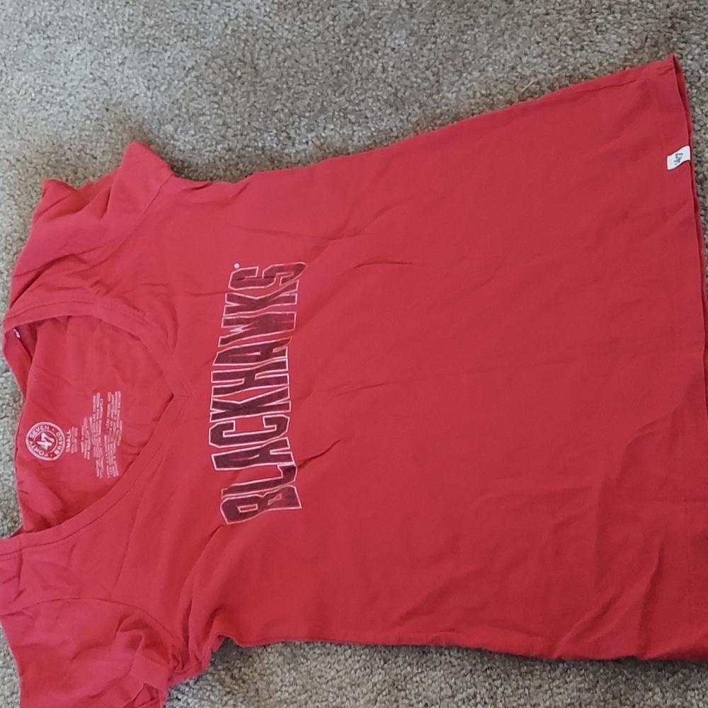 Blackhawks Tee